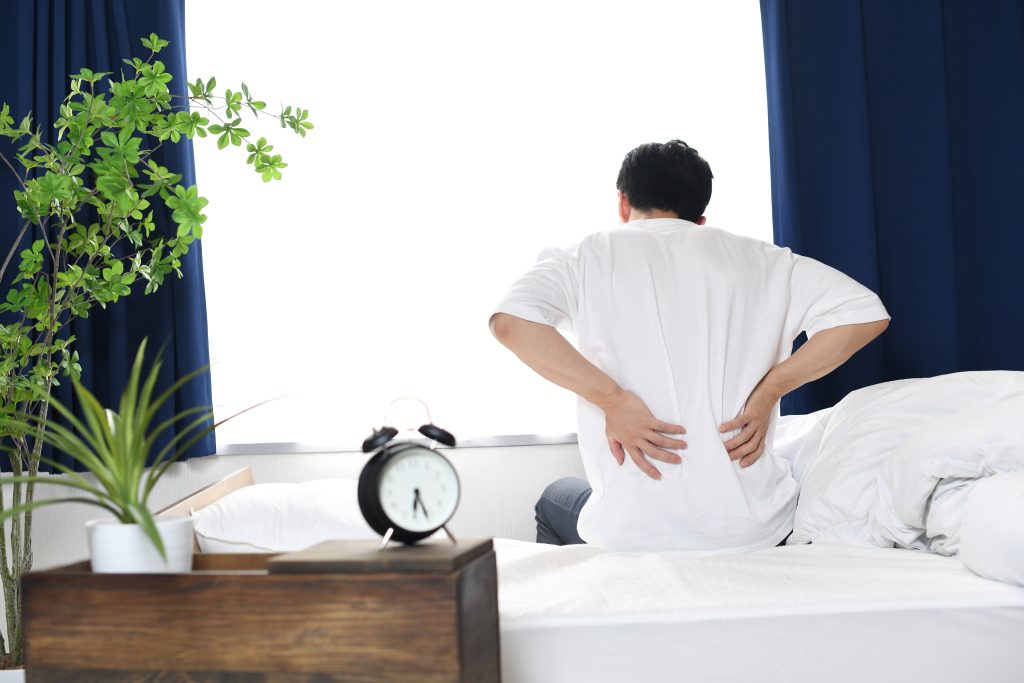 Why Does My Lower Back Hurt When I Wake Up? - Falcon Health